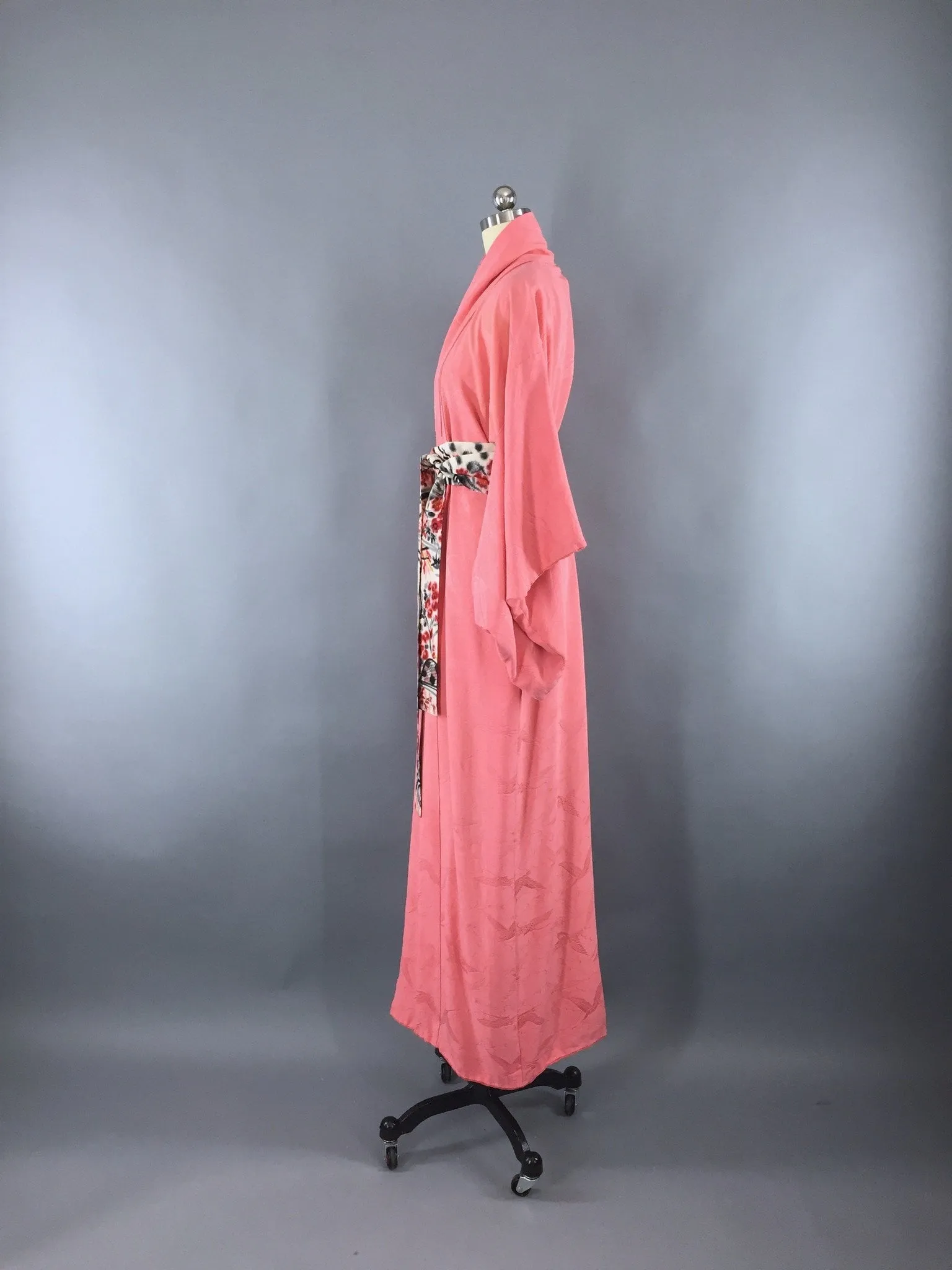 1950s Vintage Silk Kimono Robe with Pink Flying Cranes Birds