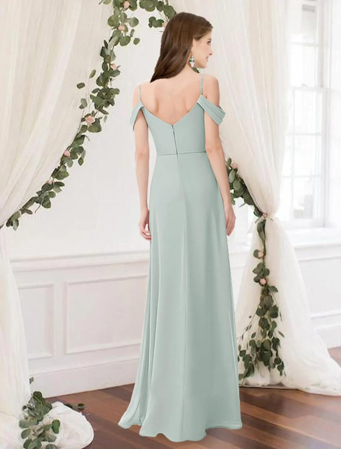 A-Line Bridesmaid Dress V Neck Sleeveless Elegant Floor Length Chiffon with Pleats / Split Front