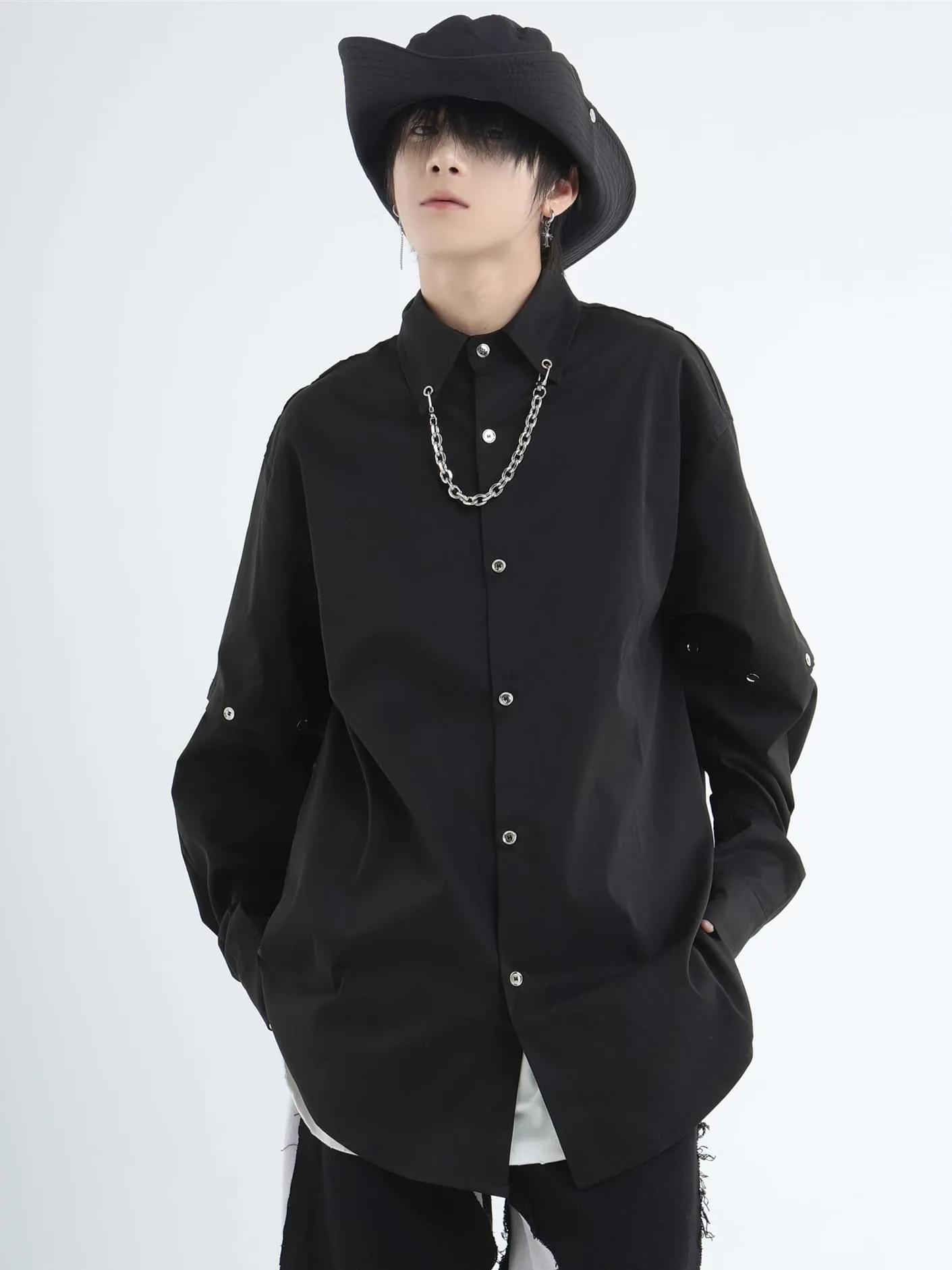 Button Shirt with Detachable Sleeves and Chain Accessory