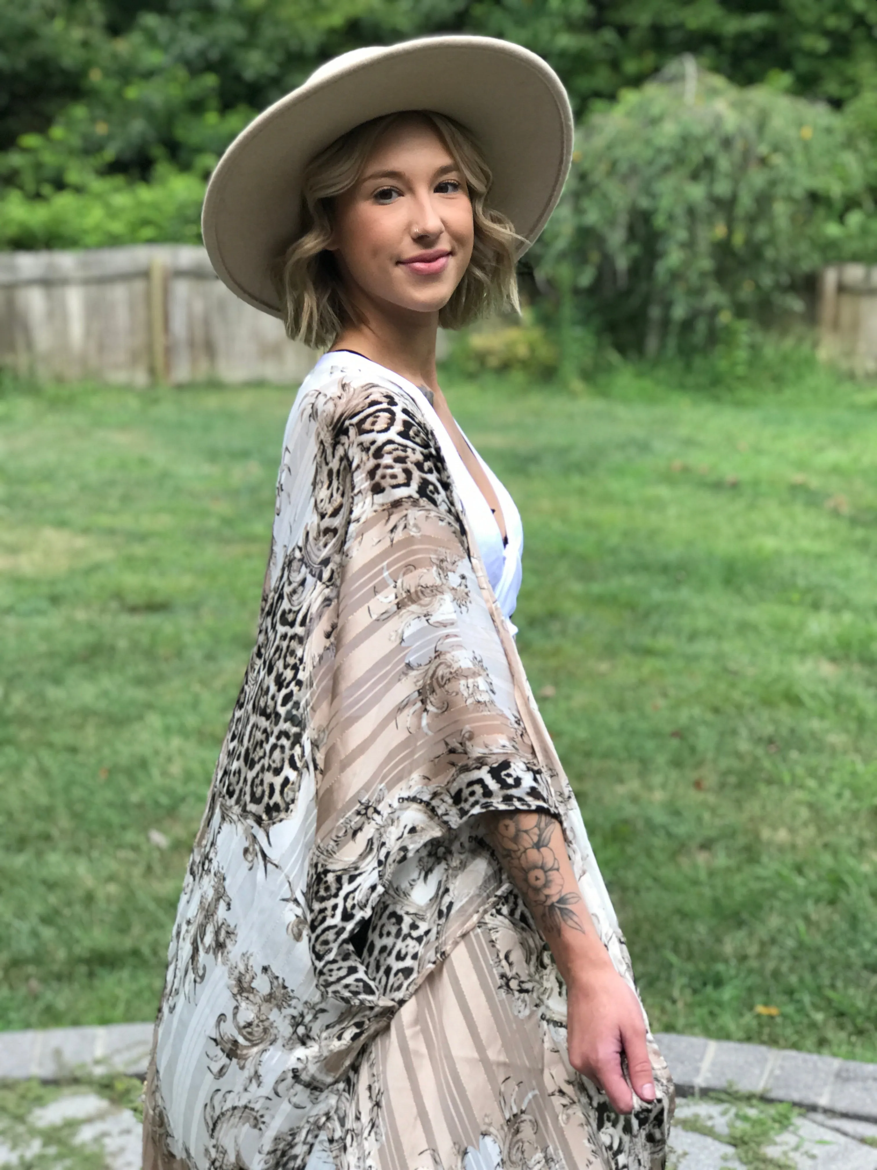 Champagne Dreams Kimono