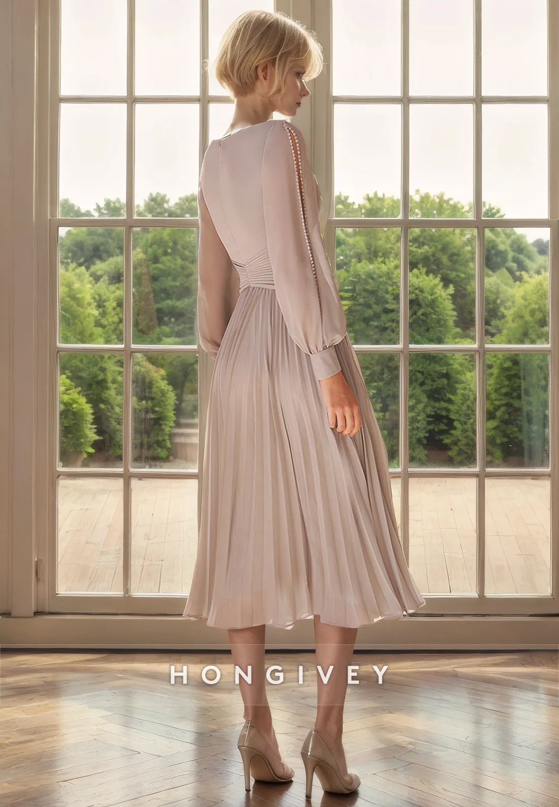 Chiffon A-Line V-Neck Long Sleeve Mother of the Bride Dress