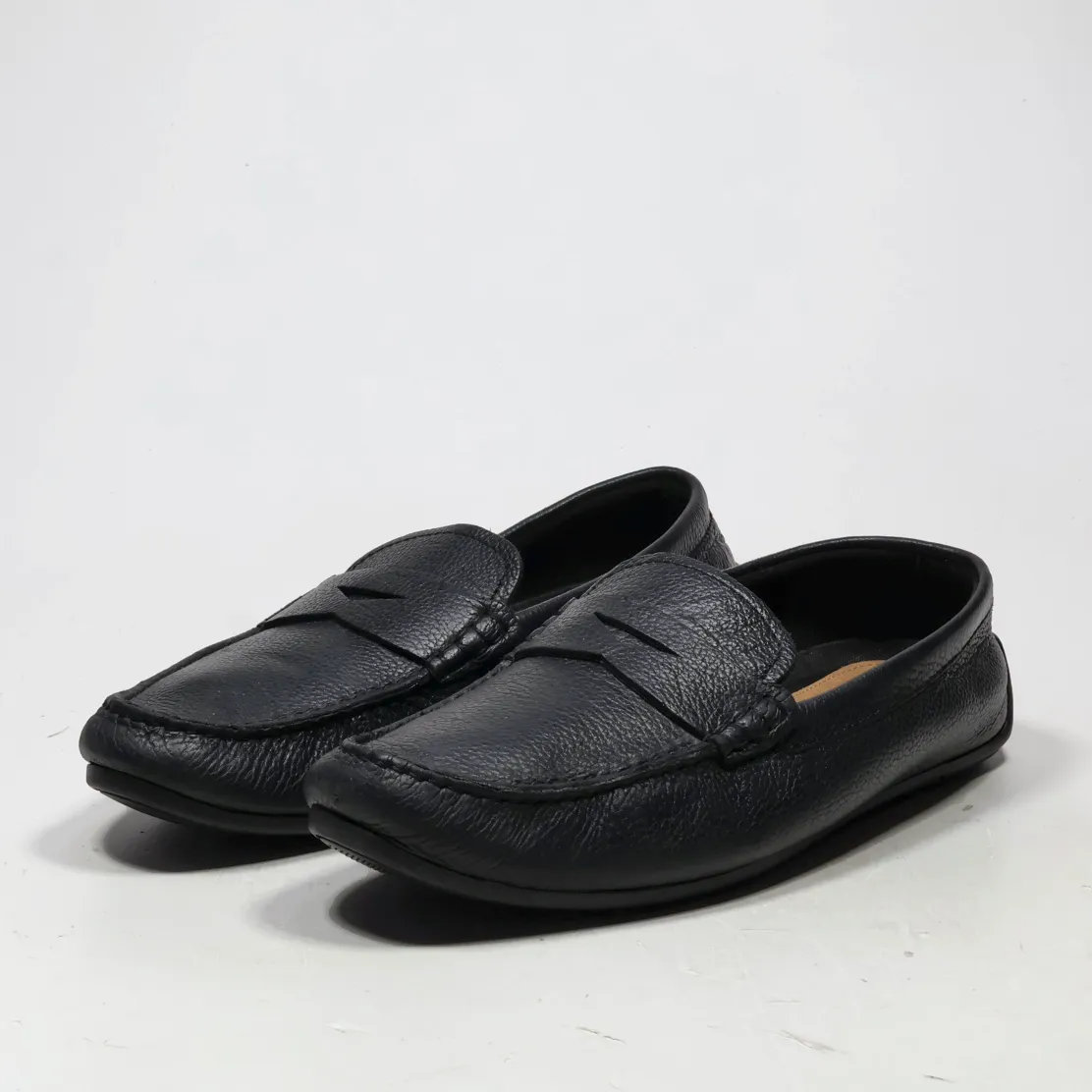 Clarks Loafers Leather Black Colour For Men