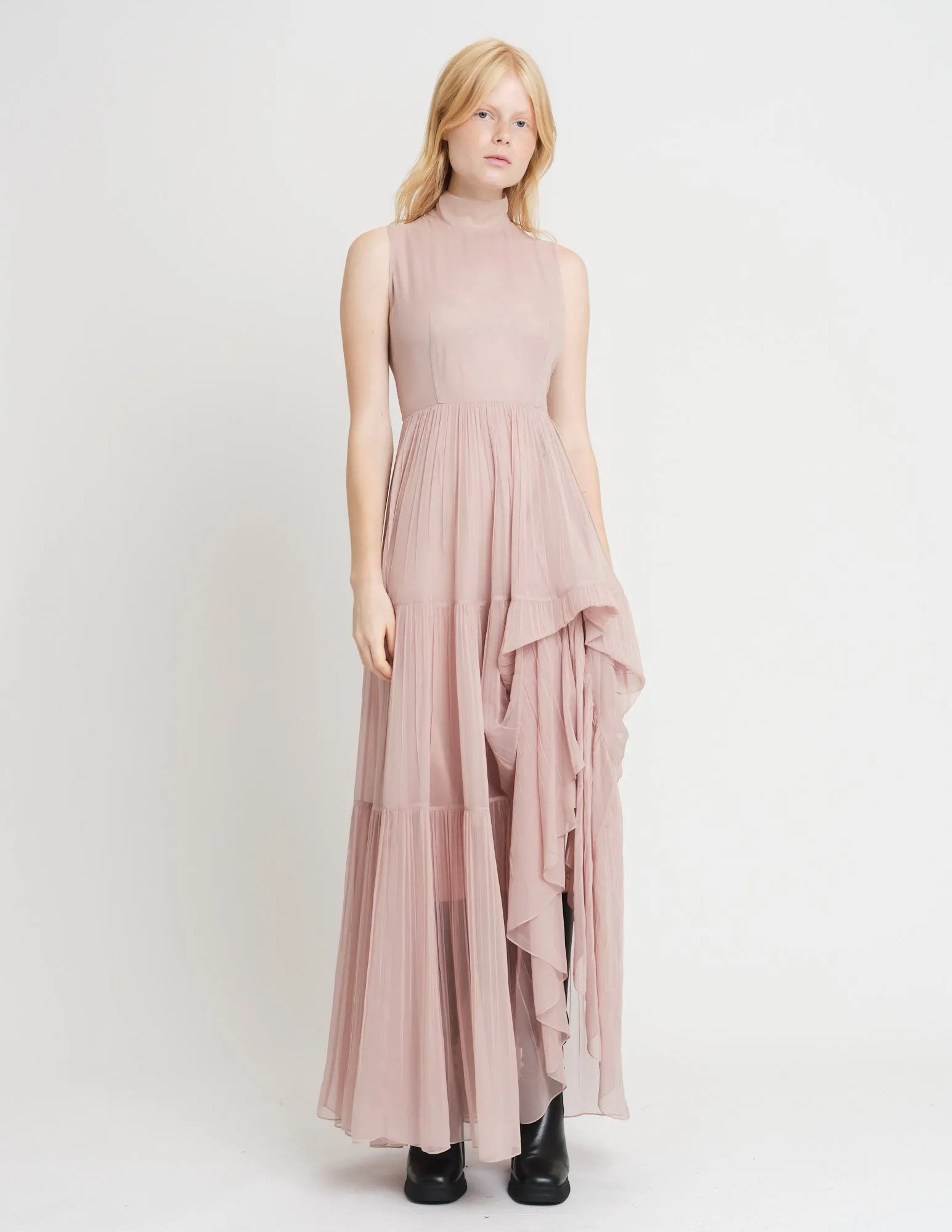 horatio gown