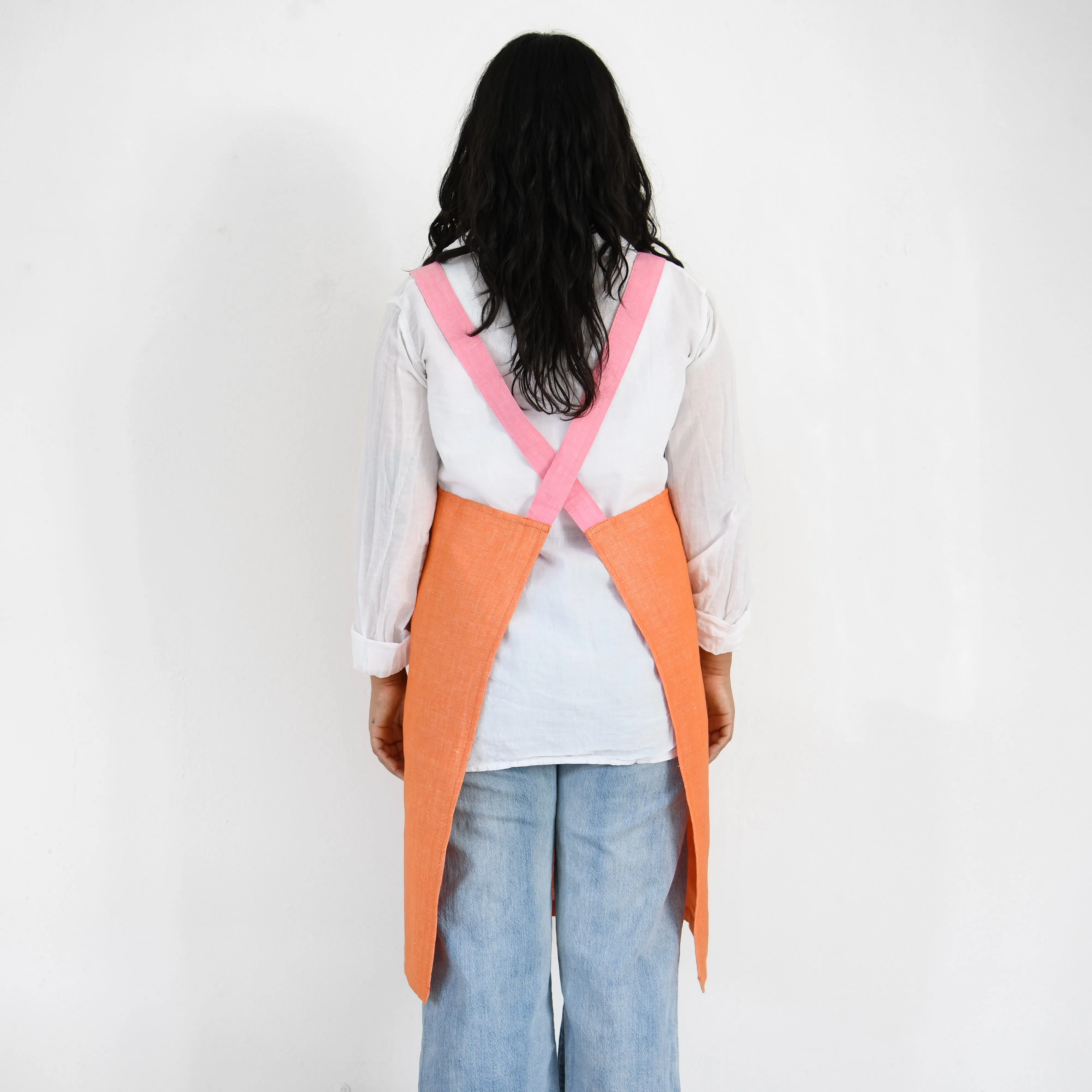 Linen / Cotton Crossback Apron - Orange   Rosa