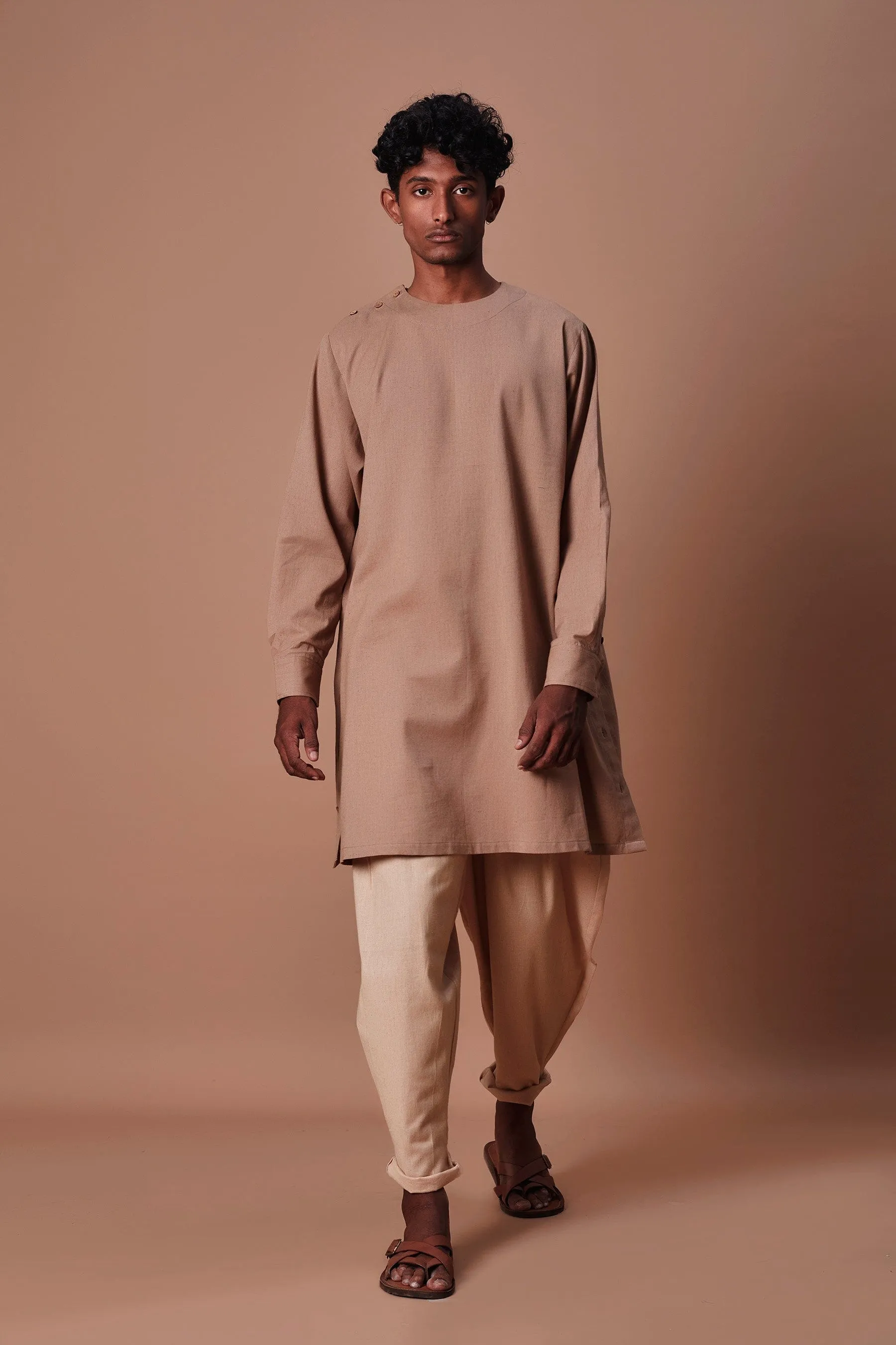 Mati Men's Brown Side Buttoned Kurta